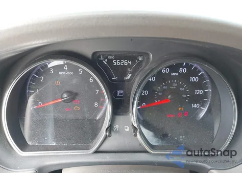 2016 Nissan Versa 1.6 Sv z USA, uszkodzony, nr VIN 3N1CN7AP0GL821022